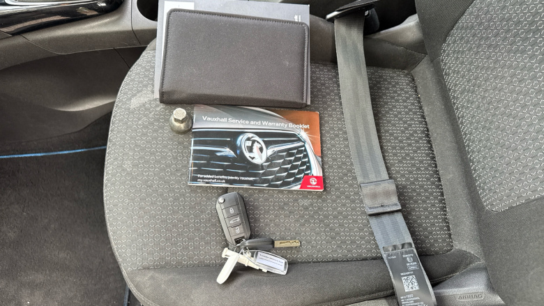 Vauxhall Crossland X 1.5 Turbo D ecoTec [102] SE Nav 5dr [Start Stop] Diesel Hatchback